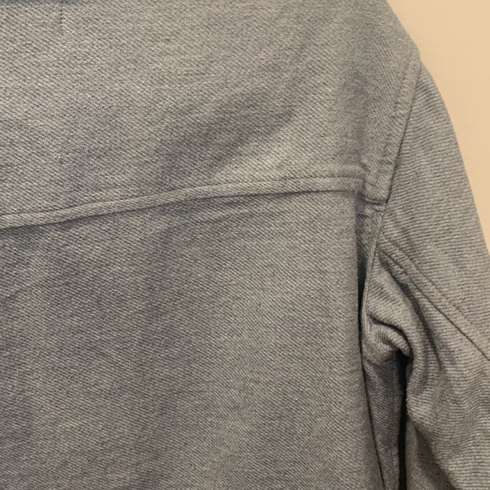 Everlane Oversized Shirt jacket in heathered cool grey - Picture 11 of 12